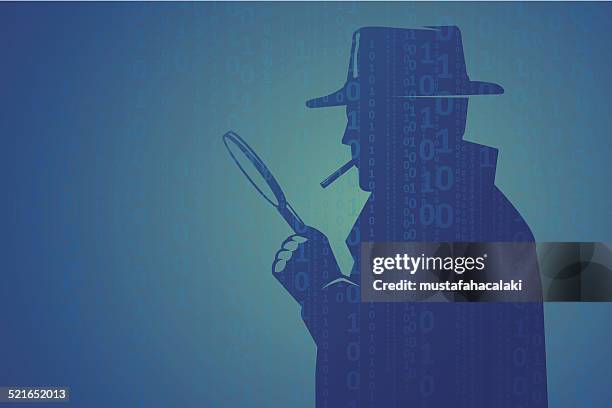 ilustraciones, imágenes clip art, dibujos animados e iconos de stock de cyber inspector mirando a través de lente de aumento - detective