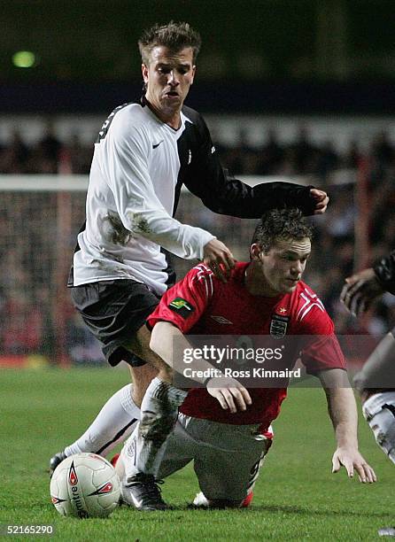 Rafael Van Der Vaart of Holland battles with Wayne Rooney of England during the International Friendly match between England and Holland at Villa...