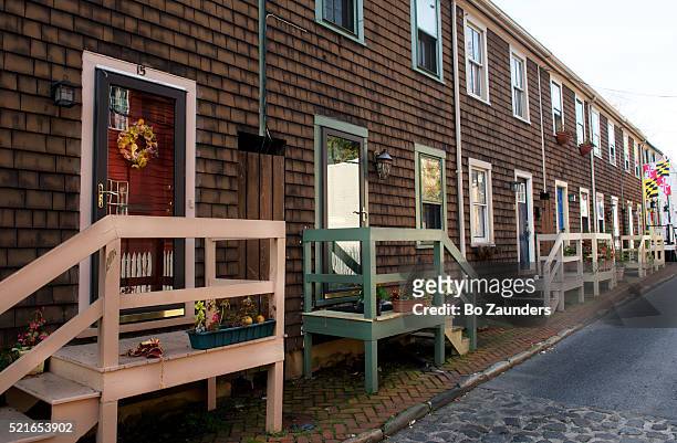 row of houses - annapolis stock pictures, royalty-free photos & images