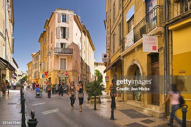typical street scene in vieil aix - aix en provence stock pictures, royalty-free photos & images