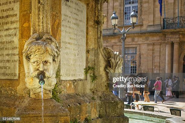 detail of fountain in place de l'hotel de ville - aix en provence stock pictures, royalty-free photos & images