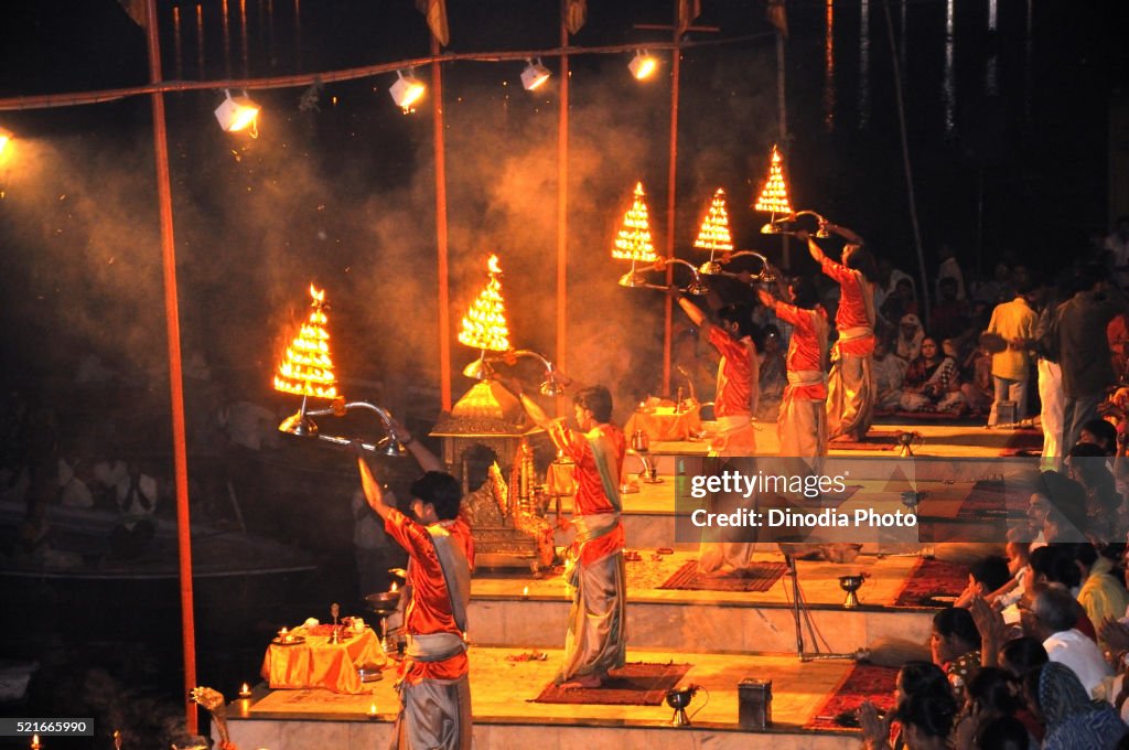 Ganga ganges arti at varanasi ghat, Uttar Pradesh, India