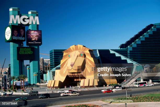 mgm casino and hotel in las vegas - mgm grand stock pictures, royalty-free photos & images