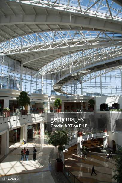 istinye park mall interior atrium - contemporary istanbul foto e immagini stock