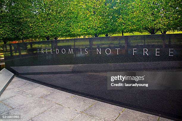 la libertad no es libre de monumento conmemorativo de la guerra de corea - korean war memorial fotografías e imágenes de stock