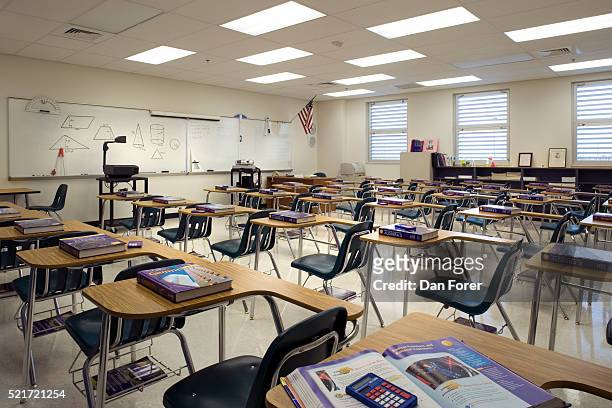 high school classroom - high school stock pictures, royalty-free photos & images