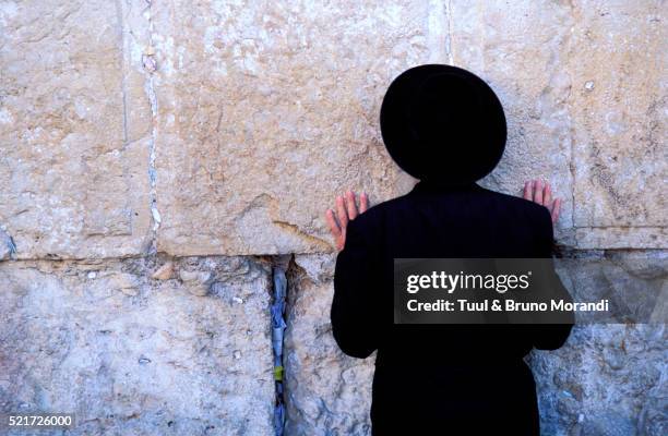 israel, jerusalem, wailing wall - wailing wall stock pictures, royalty-free photos & images