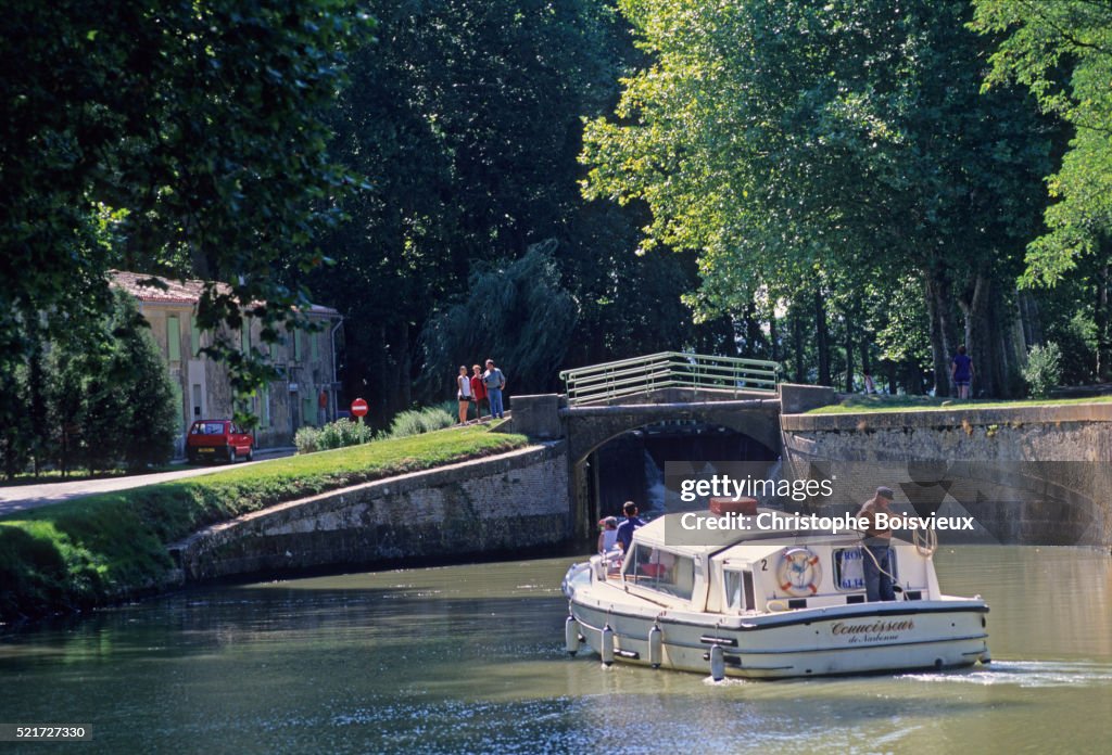 Canal Du Midi La Planque Lock High-Res Stock Photo - Getty Images