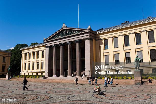 universitetsplassen in oslo - oslo university stock pictures, royalty-free photos & images