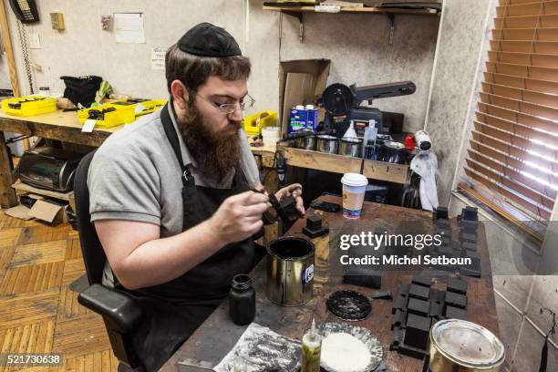 Jew Works Jewish Man Workplace Photos and Premium High Res Pictures - Getty Images