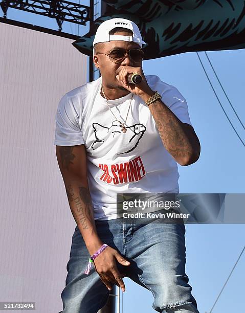 Nas Cap Rapper Nas Artist Photos and Premium High Res Pictures - Getty Images