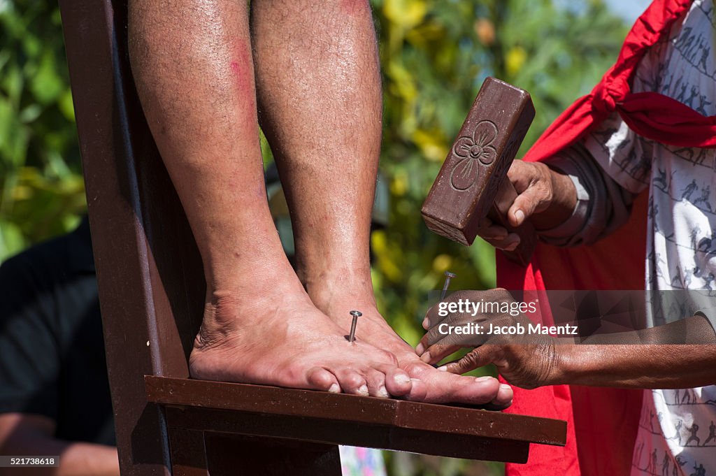 Nails hammered into Bargayo's feet