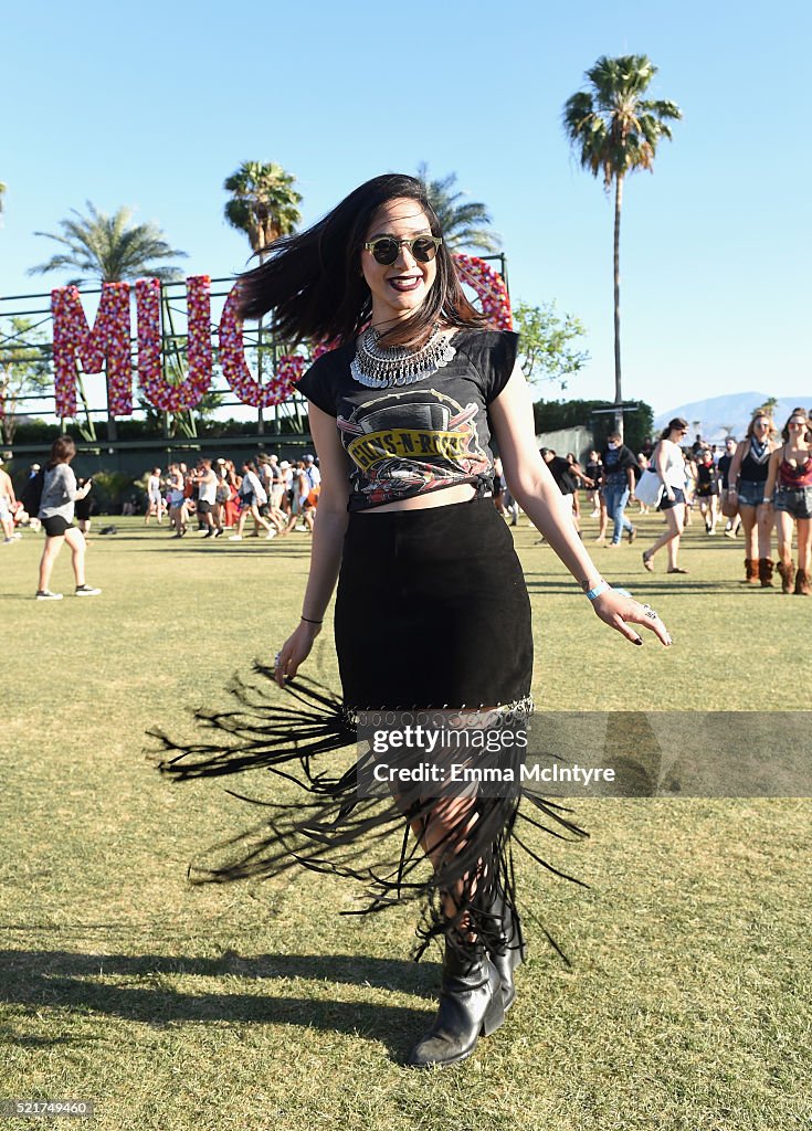 Street Style At The 2016 Coachella Valley Music And Arts Festival - Weekend 1 - Day 2