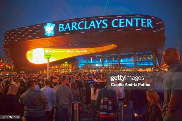 barclays center, brooklyn - barclays center brooklyn ストックフォトと画像