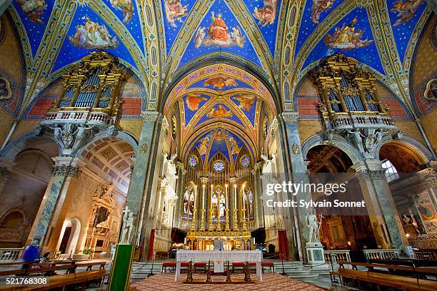 nave in santa maria sopra minerva church - chiesa di santa maria sopra minerva foto e immagini stock