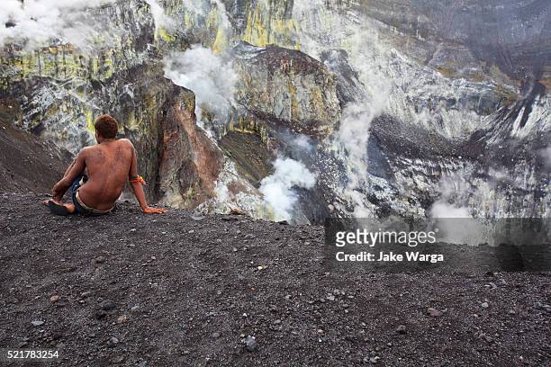 volcano crater, rabaul, papua new guinea - jake warga stock pictures, royalty-free photos & images