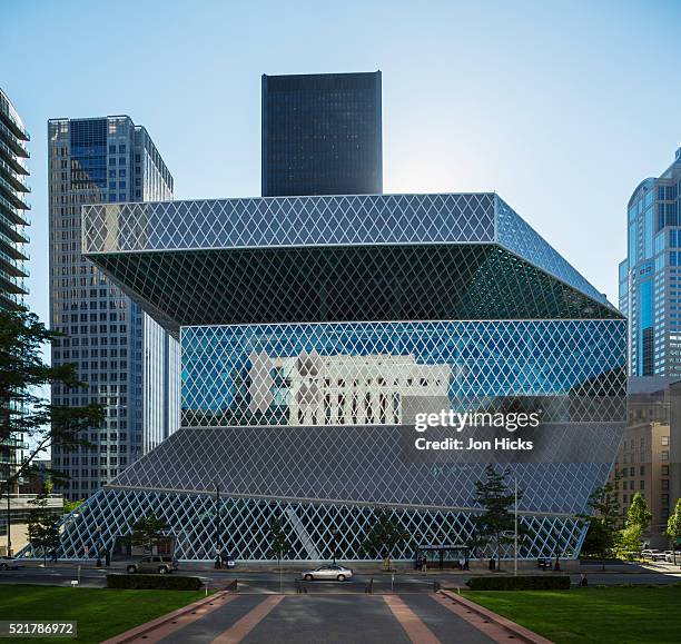 Central Library Building Central Building (Seattle) Photos and Premium High Res Pictures - Getty ...