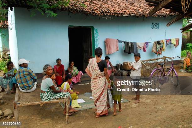 ho tribes group, chakradharpur, jharkhand, india - chakradharpur stock pictures, royalty-free photos & images