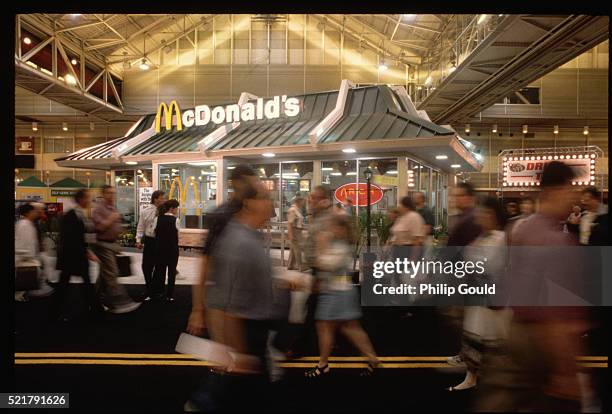 mcdonald's international convention - mcdonalds usa stock pictures, royalty-free photos & images