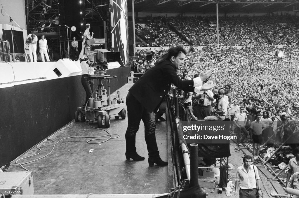 Live Aid Crowd