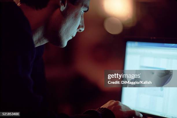 Man Behind Computer Laptop Photos and Premium High Res Pictures - Getty ...