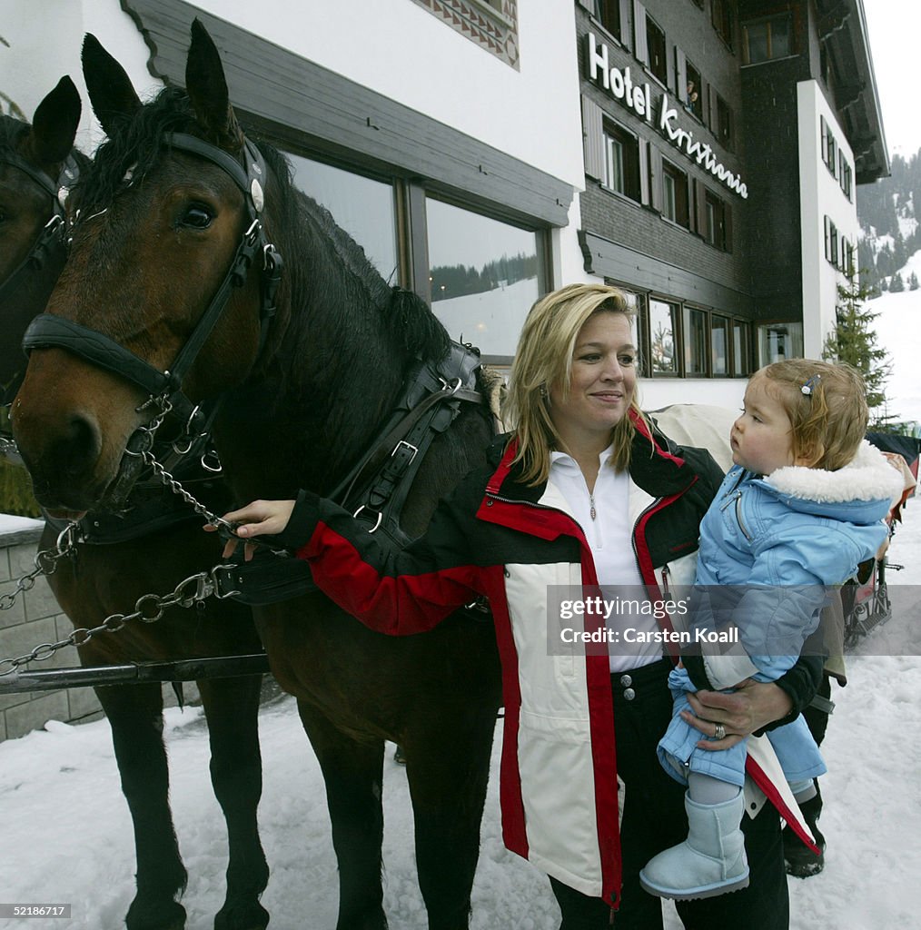 Dutch Royal Family Enjoy Winter Holiday