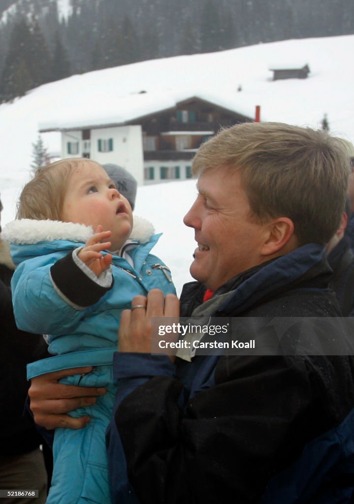 Dutch Royal Family Enjoy Winter Holiday