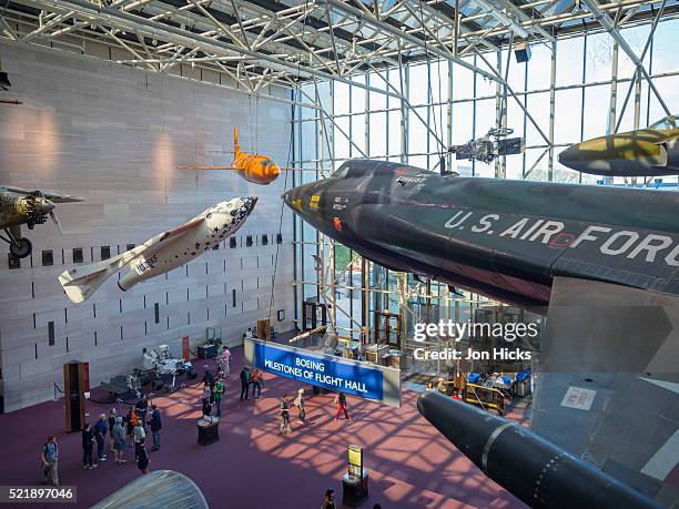 the national air and space museum, washington, dc. - smithsonian institution stockfoto's en -beelden