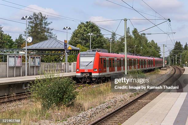 s-bahn - munich's suburban train - munique bildbanksfoton och bilder