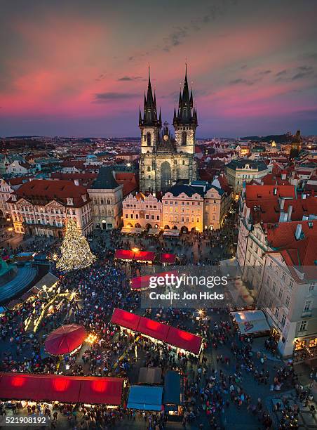 prague christmas market in old town square. - prague christmas stock-fotos und bilder