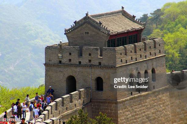 great wall of china at badaling - badaling foto e immagini stock