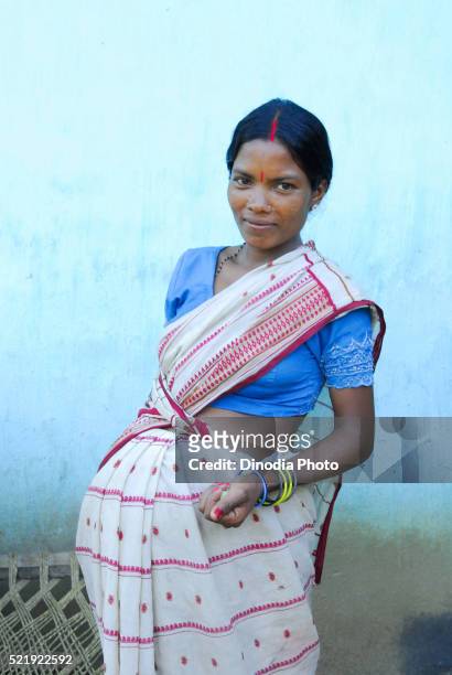 ho tribes pregnant woman, chakradharpur, jharkhand, india - chakradharpur stock pictures, royalty-free photos & images