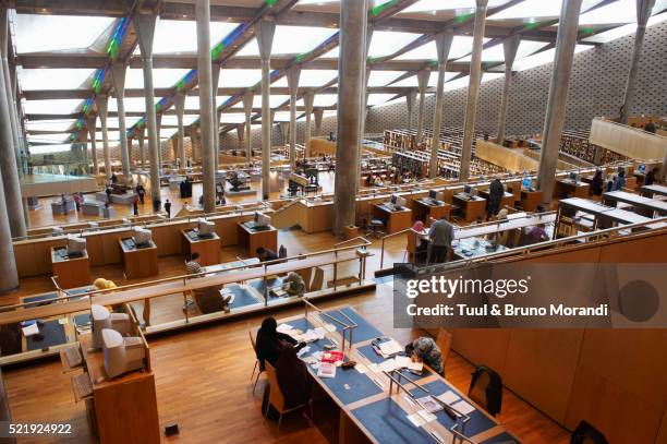 egypt, alexandria, alexandrina library - bibliothek von alexandria stock-fotos und bilder