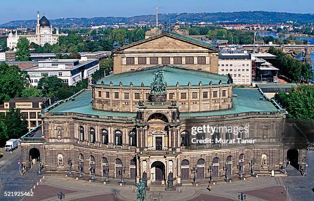 semperoper - semperoper stock pictures, royalty-free photos & images