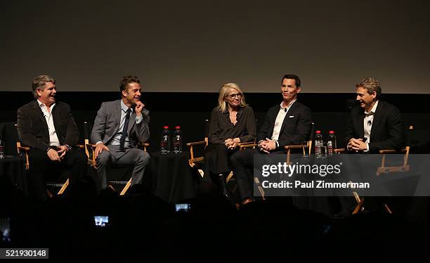 Executive Producer John Wells, Actor Scott Speedman, Actor Ellen Barkin, Actor Shawn Hatosy and Executive Producer, writer Jonathan Lisco participate...