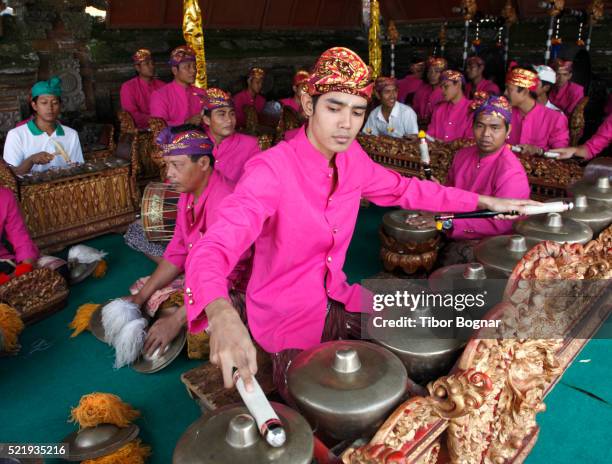 indonesia, bali, mas, temple festival, musicians - gamelan stock pictures, royalty-free photos & images