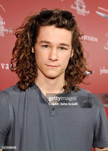 Kyle Allen (Actor) Photos and Premium High Res Pictures - Getty Images