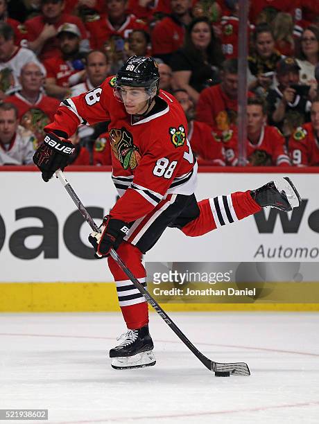 Patrick Kane of the Chicago Blackhawks gets off a shot against the St. Louis Blues in Game Three of the Western Conference Quarterfinals during the...
