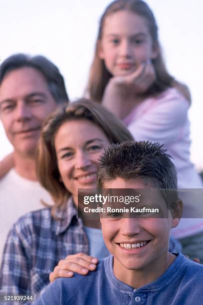 mother, father, sister, brother - love 119 stock pictures, royalty-free photos & images