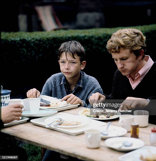 Kes Actor 21,407 Ken (Film) Stock Photos, High-Res Pictures, and Images - Getty ...