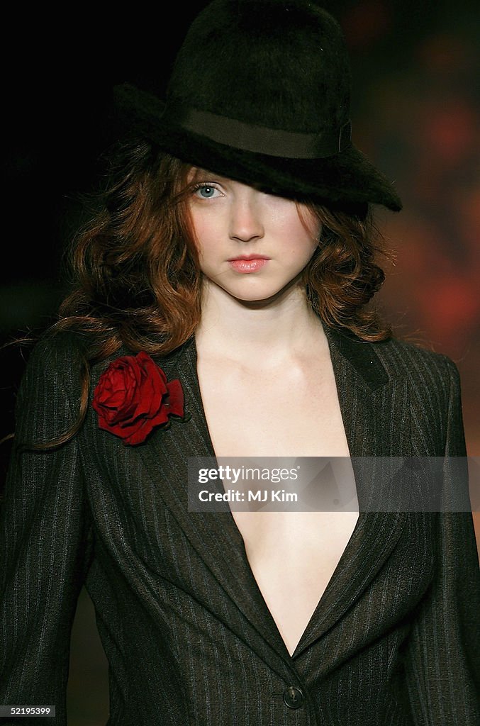 LFW Autumn/Winter 2005/6 - Paul Smith Women