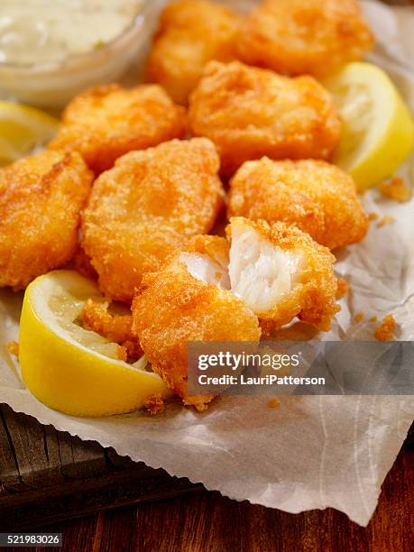 beer battered fish bites with tarter sauce - cod stock pictures, royalty-free photos & images