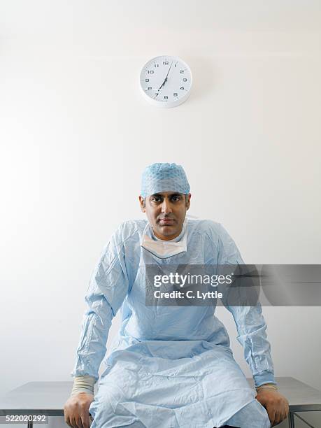 Table Hospital Clock 55 Hospital Clock Wall Stock Photos, High-Res Pictures, and Images ...