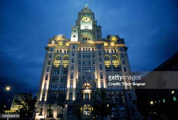liverpool, royal liver building - royal liver building stock pictures, royalty-free photos & images