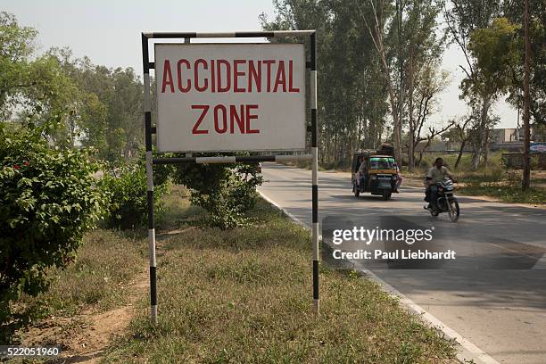 humorous traffic sign in india - road accident in india stock pictures, royalty-free photos & images
