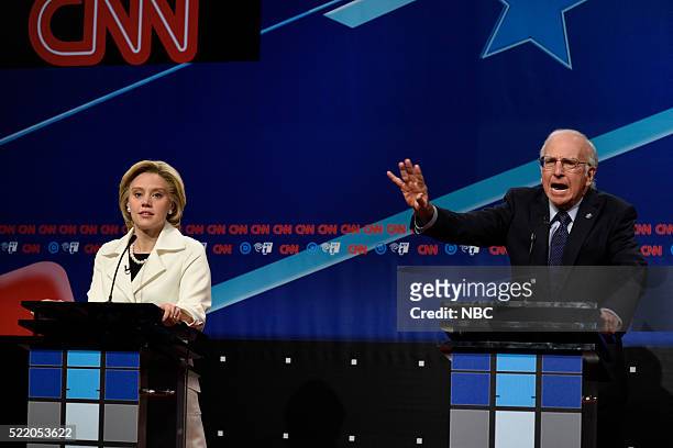 Julia Louis-Dreyfus" Episode 1701 -- Pictured: Kate McKinnon as Hillary Clinton and Larry David as Bernie Sanders during the "Brooklyn Democratic...