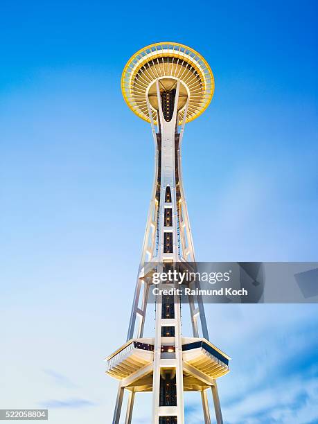 seattle space needle at dusk - seattle space needle from below stock pictures, royalty-free photos & images