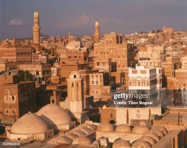 sana'a skyline - sanaa stock pictures, royalty-free photos & images