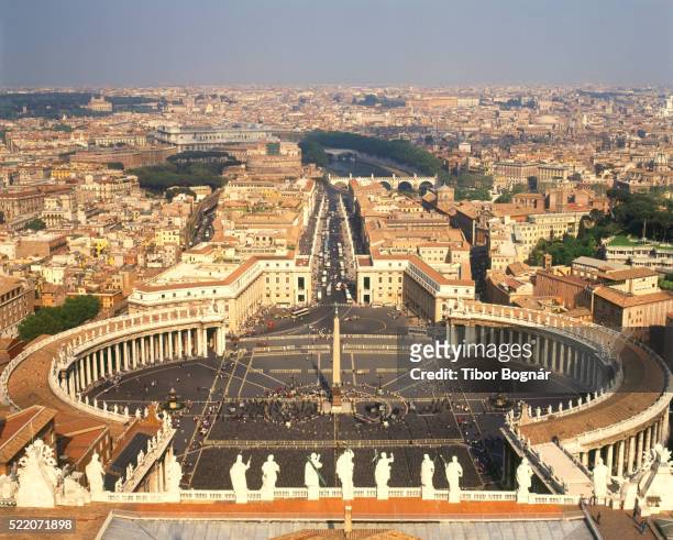 st. peter's square - st peter's square stock pictures, royalty-free photos & images