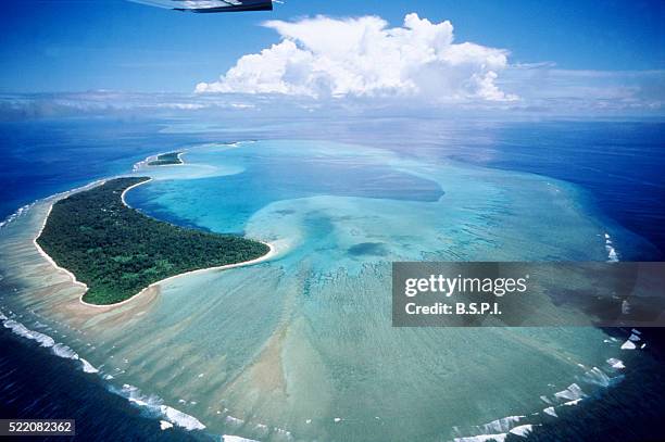 aerial view of belau - atoll stock-fotos und bilder